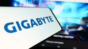 技嘉上调资本支出，HGX/GB300接续H2出货
