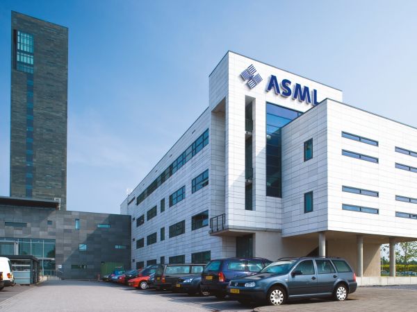 ASML.jpg